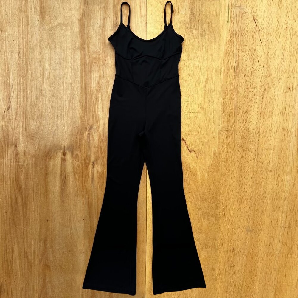 JOY LAB FLARE LEG OPEN BACK UNITARD BODYSUIT WOMEN’S sz S Black Mid Rise Classic